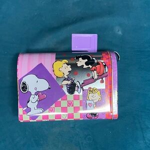 Peanuts Charlie Brown Valentine’s Day Tin Box (Mailbox Style)